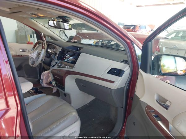 2012 TOYOTA SIENNA LIMITED V6 7 PASSENGER — I5