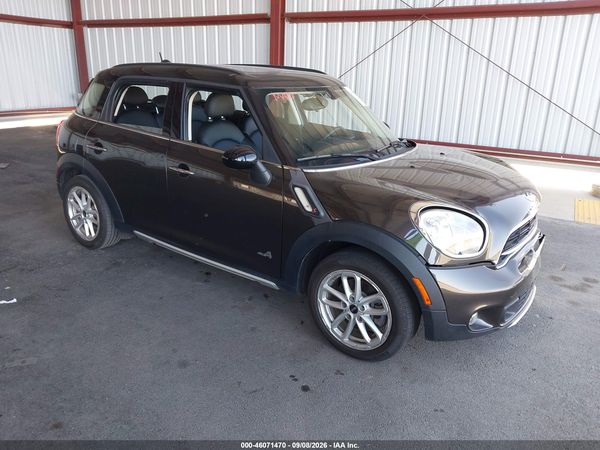 2015 MINI COUNTRYMAN COOPER S — I1
