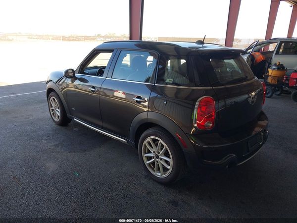 2015 MINI COUNTRYMAN COOPER S — I3