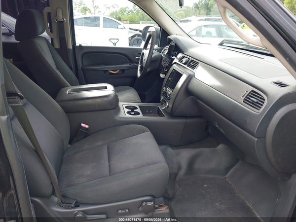 2013 CHEVROLET TAHOE COMMERCIAL FLEET — I5