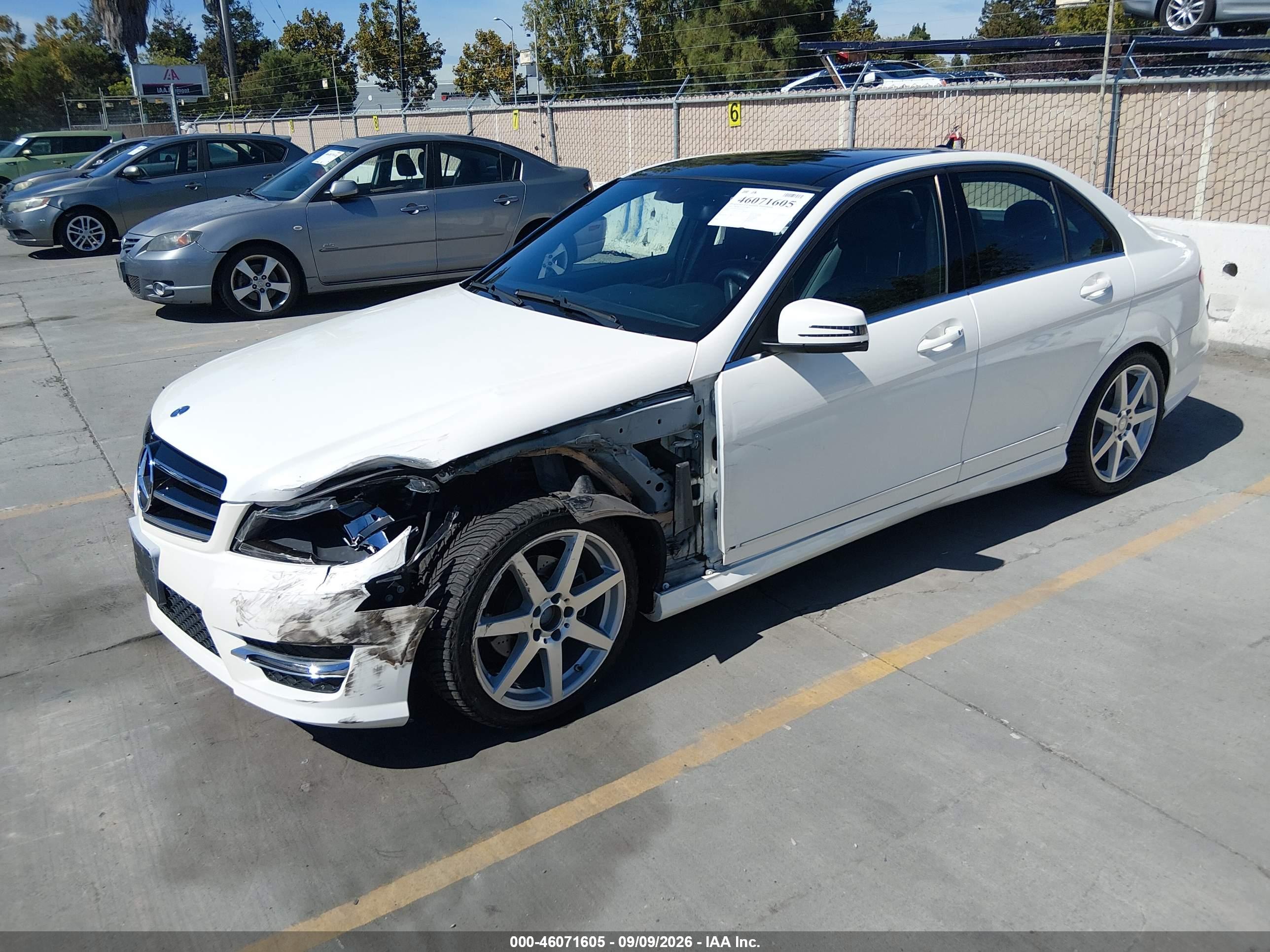 2014 MERCEDES-BENZ C 250 SPORT — I2