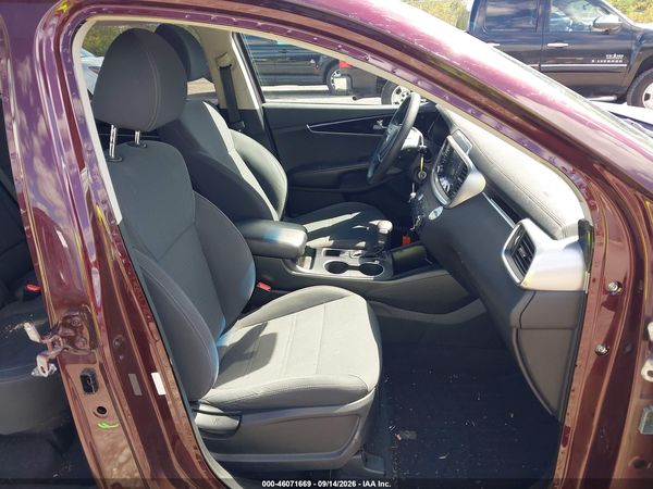 2019 KIA SORENTO 2.4L LX — I5