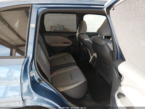 2025 SUBARU FORESTER PREMIUM — I8