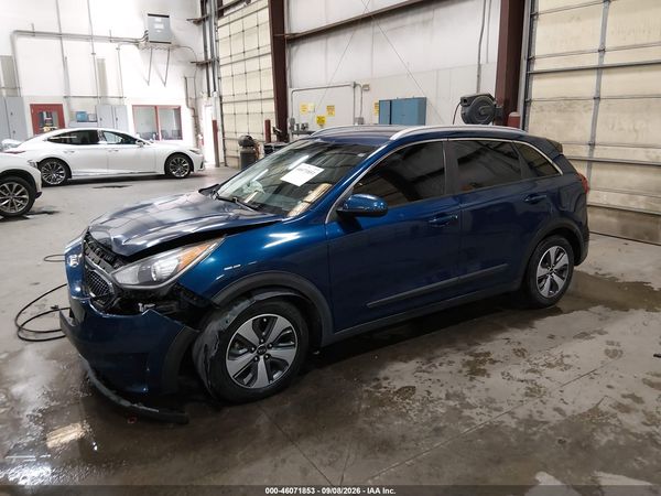 2017 KIA NIRO — I2