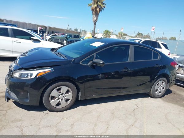 2017 KIA FORTE LX — I117