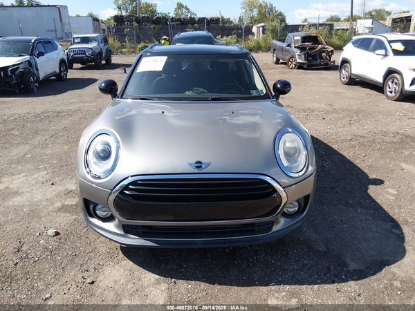 2018 MINI CLUBMAN COOPER
