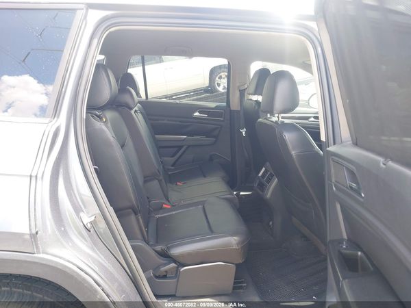2018 VOLKSWAGEN ATLAS 3.6L V6 SE W/TECHNOLOGY — I8