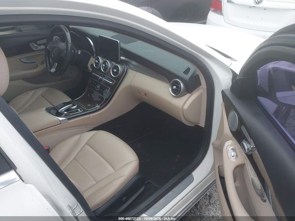 2015 MERCEDES-BENZ C 300 Base — I5