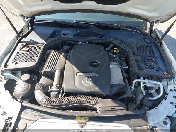 2015 MERCEDES-BENZ C 300 Base — I10