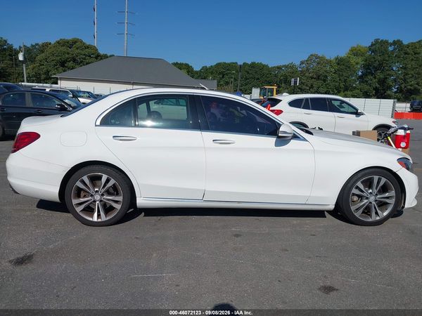 2015 MERCEDES-BENZ C 300 Base — I116