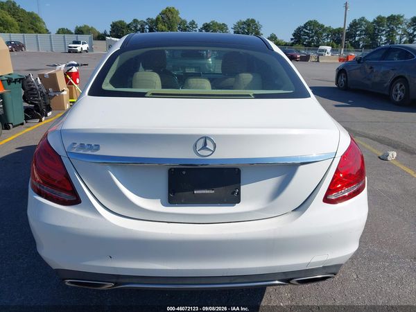 2015 MERCEDES-BENZ C 300 Base — I119