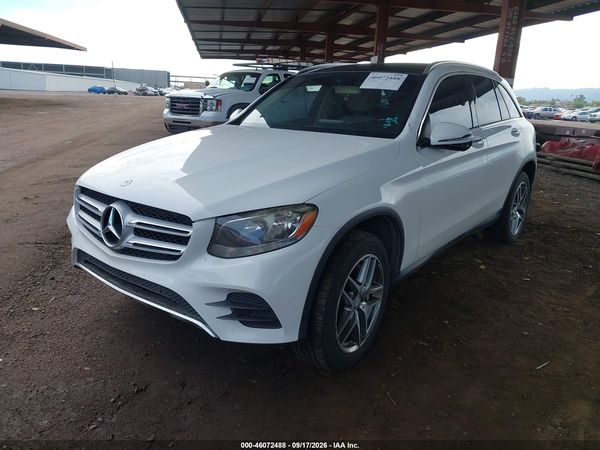 2016 MERCEDES-BENZ GLC 300 — I2