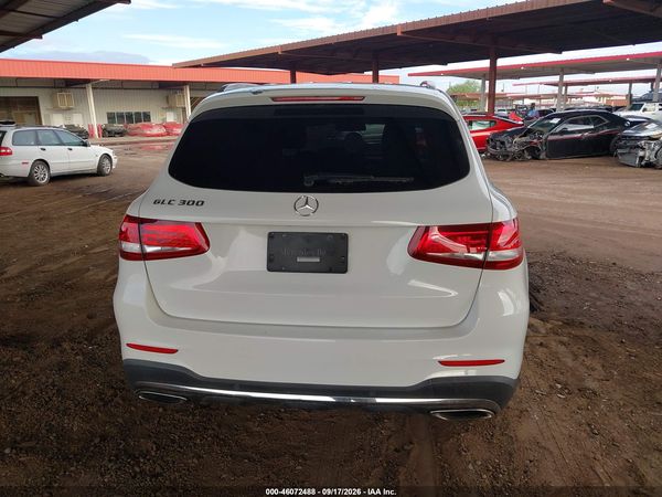 2016 MERCEDES-BENZ GLC 300 GLC300 — I119