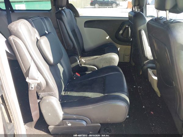 2017 DODGE GRAND CARAVAN SXT — I8
