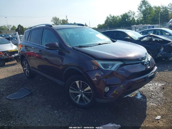 2016 TOYOTA RAV4 XLE — I1