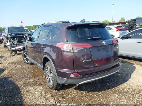 2016 TOYOTA RAV4 XLE — I3