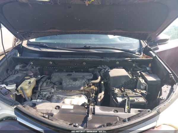 2016 TOYOTA RAV4 XLE — I10
