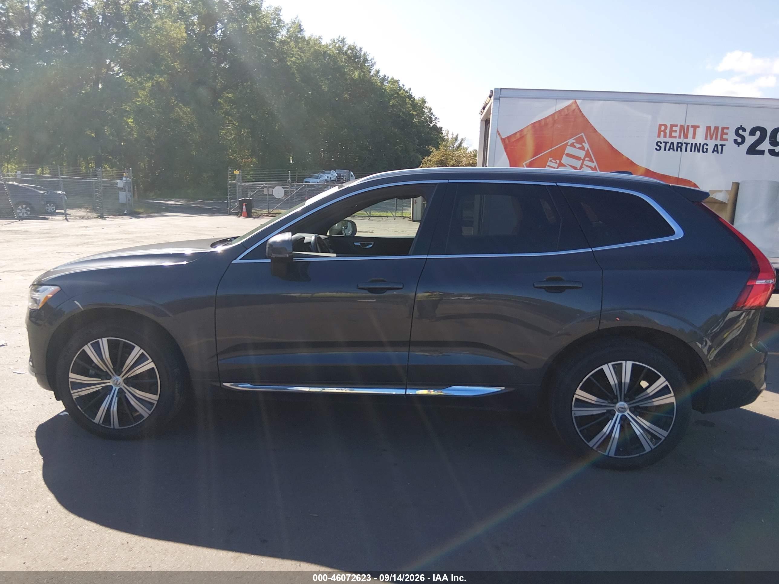 2022 VOLVO XC60 B5 INSCRIPTION