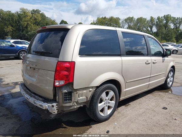 2013 DODGE GRAND CARAVAN SE — I4