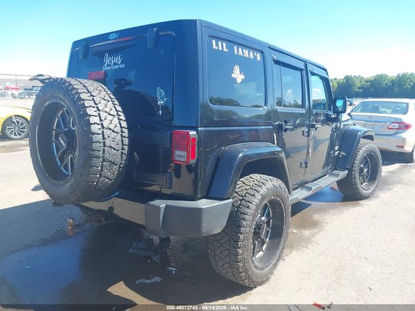 2017 JEEP WRANGLER UNLIMITED SAHARA 4X4 — I4