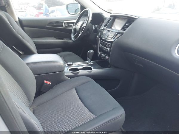 2019 NISSAN PATHFINDER SV