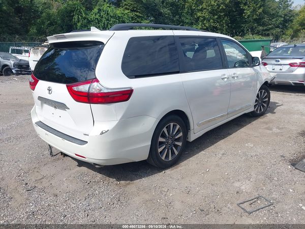 2018 TOYOTA SIENNA — I4
