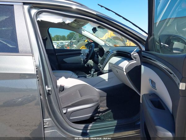 2022 HYUNDAI TUCSON SEL — I5
