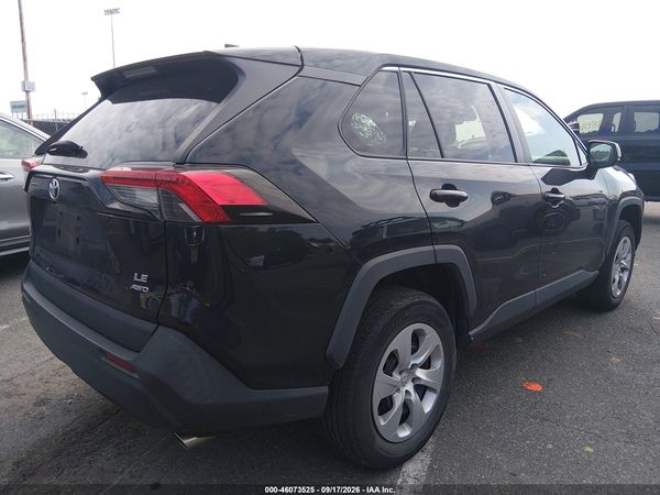 2022 TOYOTA RAV4 LE — I4