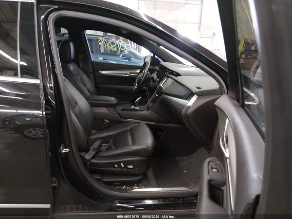 2019 CADILLAC XT5 LUXURY — I5