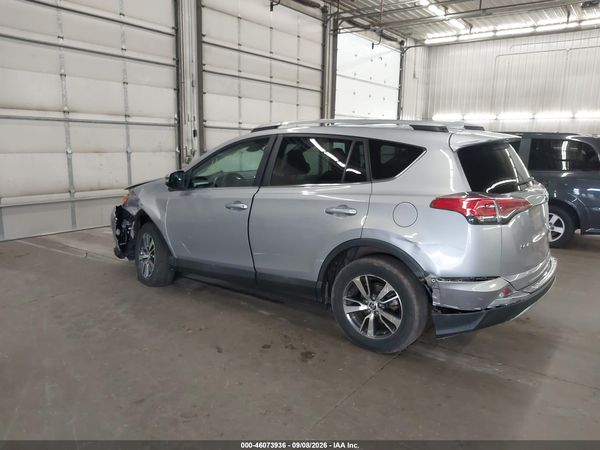 2017 TOYOTA RAV4 XLE — I3