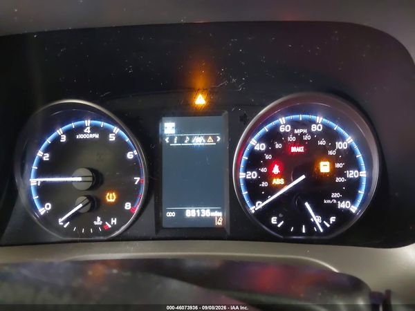 2017 TOYOTA RAV4 XLE — I7