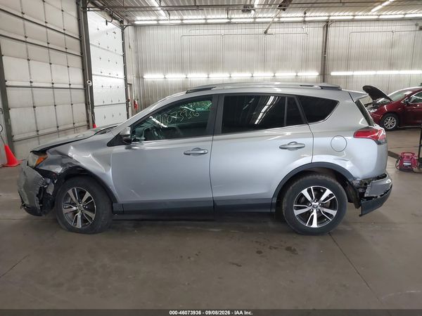 2017 TOYOTA RAV4 XLE — I117