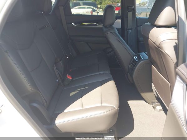 2026 CADILLAC XT5 PREMIUM LUXURY FWD — I8