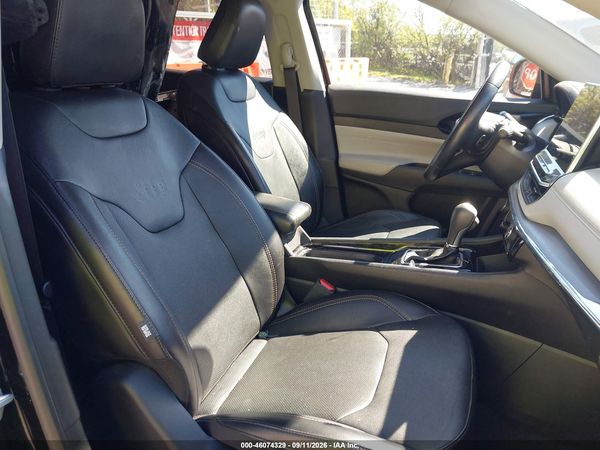 2022 JEEP COMPASS LIMITED 4X4 — I8