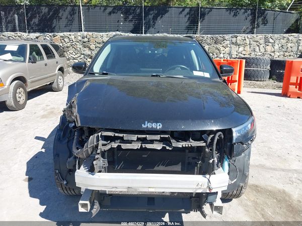 2022 JEEP COMPASS LIMITED 4X4 — I115