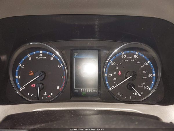 2016 TOYOTA RAV4 XLE — I7
