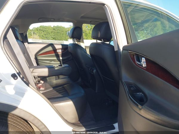 2016 INFINITI QX50