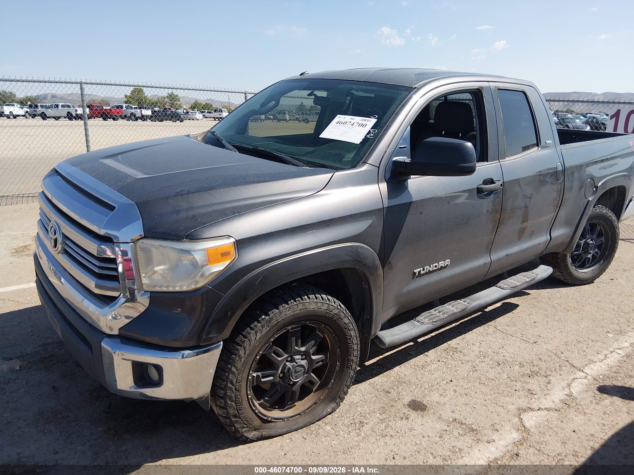 2016 TOYOTA TUNDRA SR5 4.6L V8 — I2
