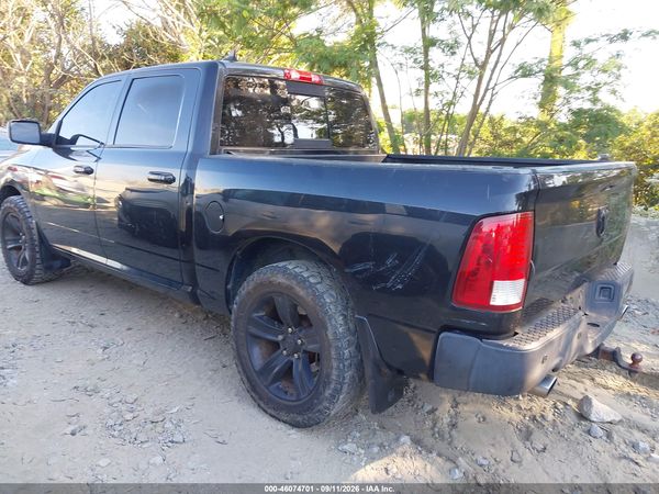 2016 RAM 1500 SPORT — I3
