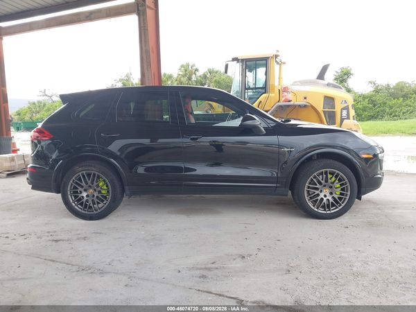 2017 PORSCHE CAYENNE E-HYBRID S PLATINUM EDITION