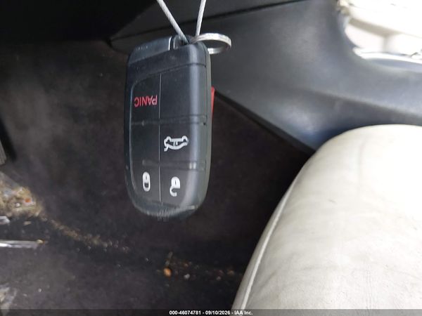 2016 CHRYSLER 300 ANNIVERSARY EDITION — I11