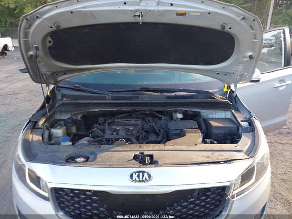 2016 KIA SEDONA LX