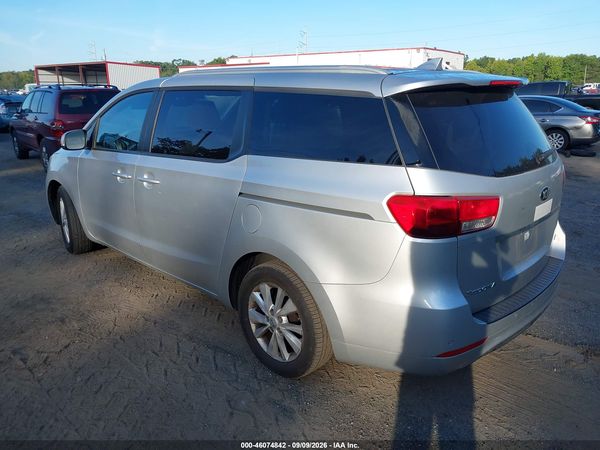 2016 KIA SEDONA LX