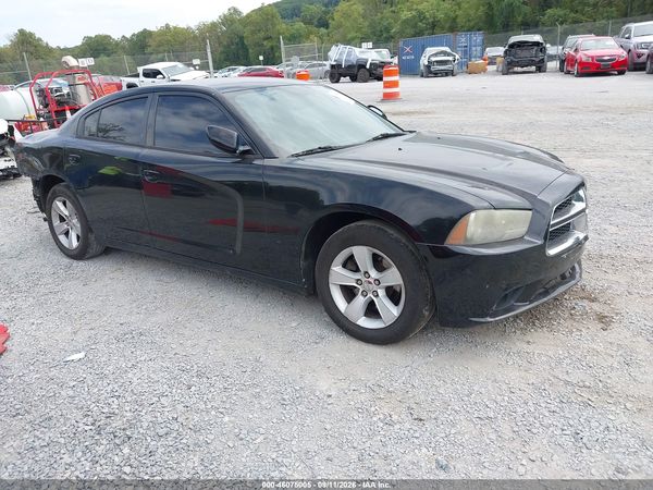 2013 DODGE CHARGER SXT — I1