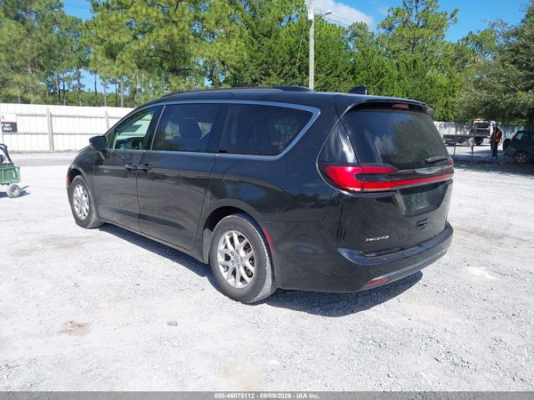 2022 CHRYSLER PACIFICA TOURING L — I3