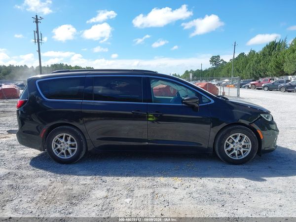 2022 CHRYSLER PACIFICA TOURING L — I116