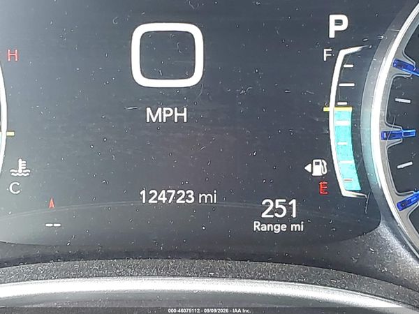2022 CHRYSLER PACIFICA TOURING L — I118