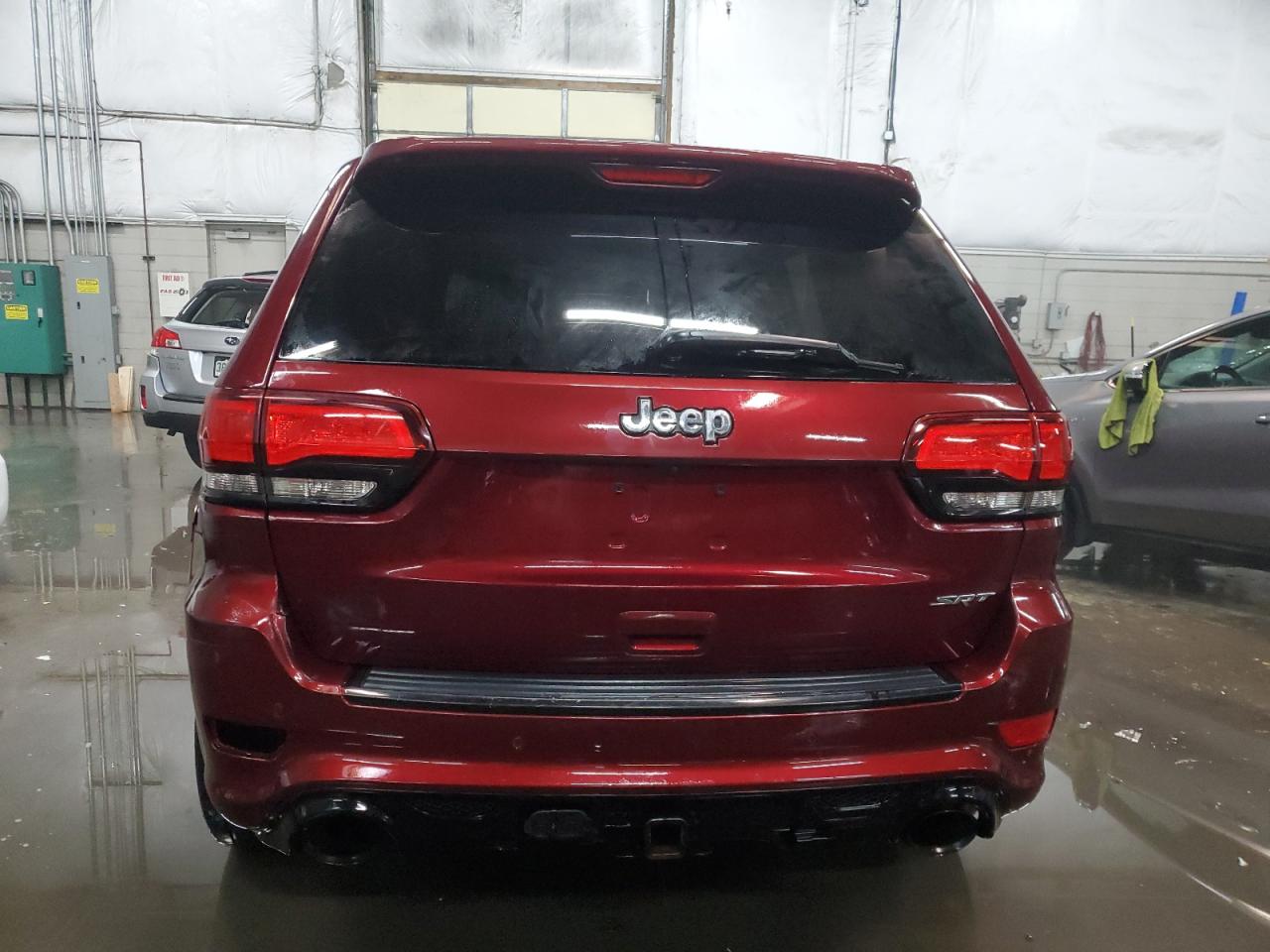 2017 JEEP GRAND CHEROKEE SRT 4X4