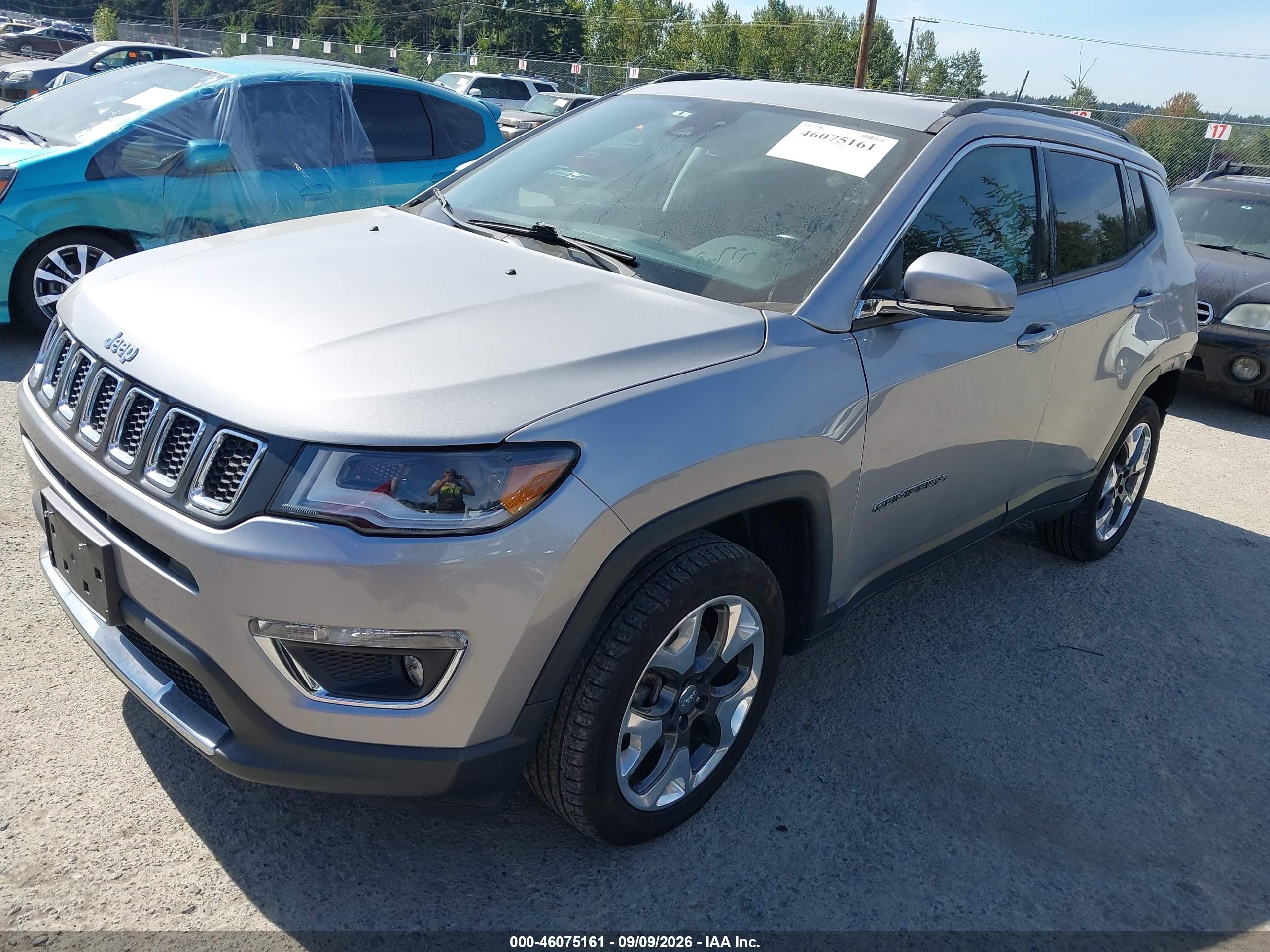 2018 JEEP COMPASS LIMITED 4X4 — I2