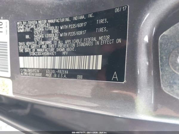 2017 TOYOTA SIENNA LE 8 PASSENGER — I9